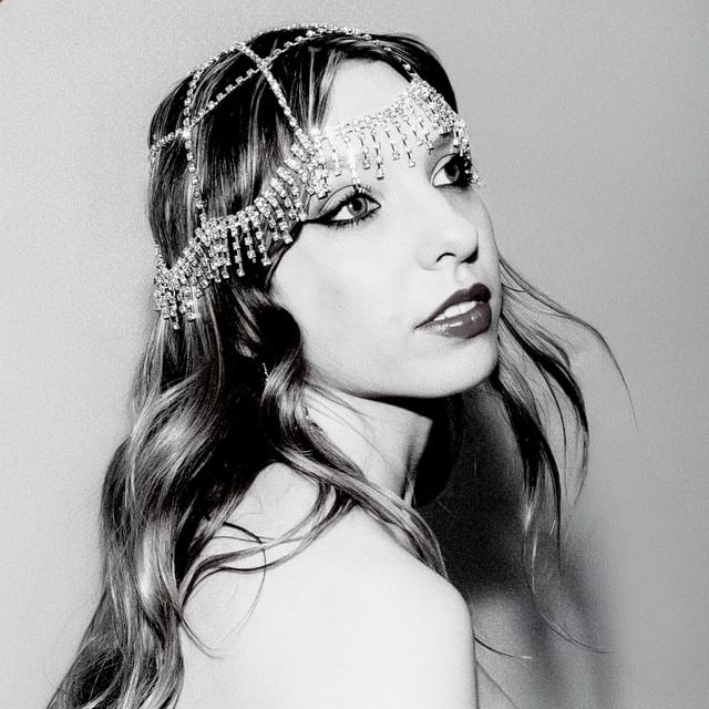 Temptress album cover